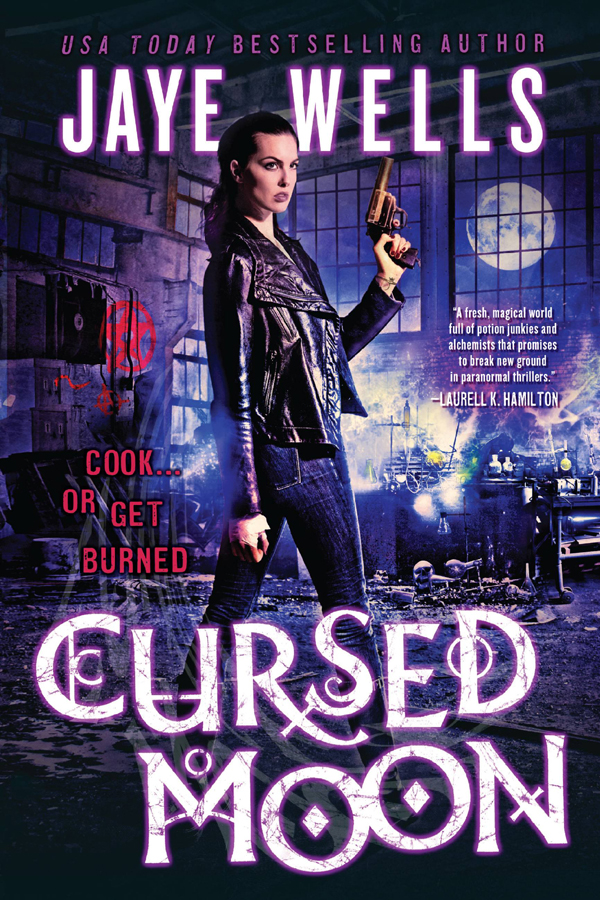 Cursed Moon 1st Edition Jaye Wells Wells Jaye
