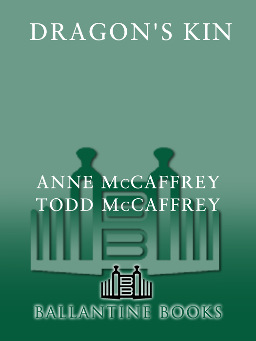 Dragons Kin Anne Mccaffrey