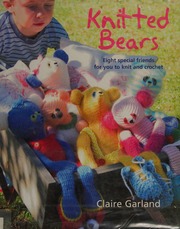 Knitted Bears Garland Claire