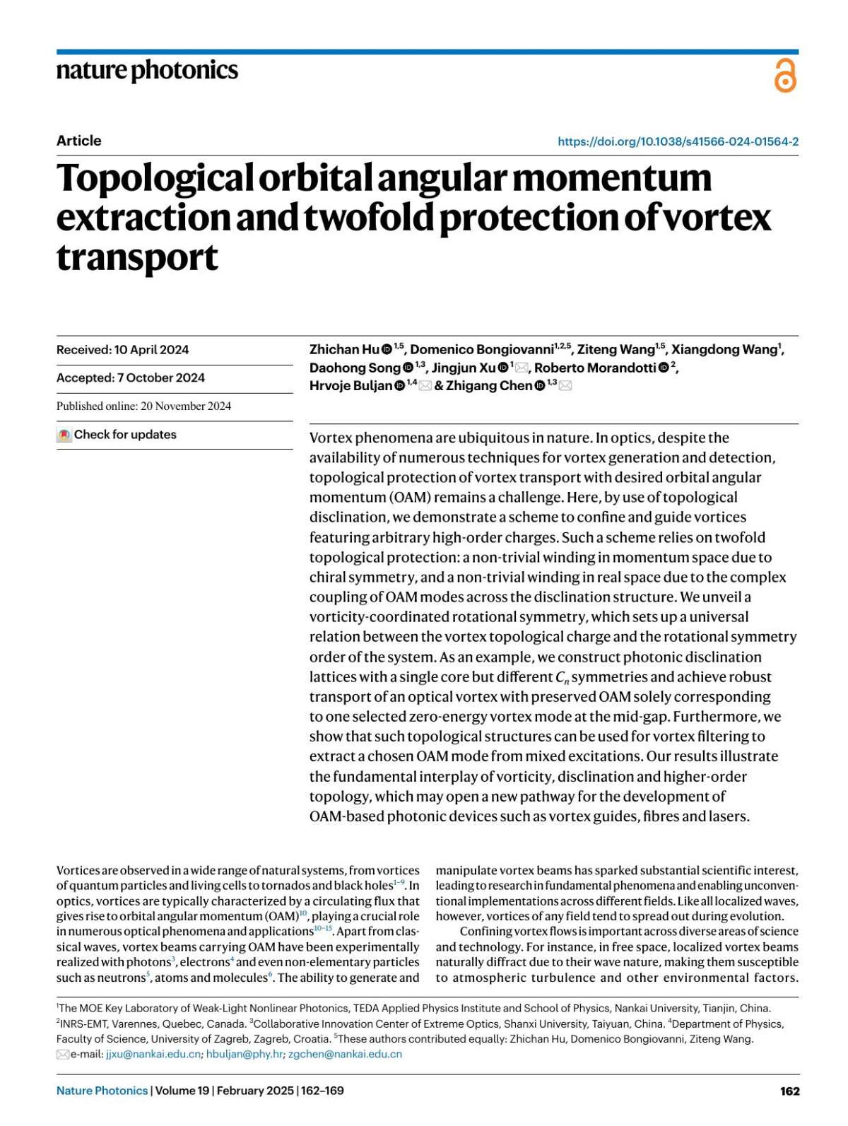 Topological Orbital Angular Momentum Extraction And Twofold Protection Of Vortex Transport Zhichan Hu Domenico Bongiovanni Ziteng Wang Xiangdong Wang Daohong Song Jingjun Xu Roberto Morandotti Hrvoje Buljan Zhigang Chen