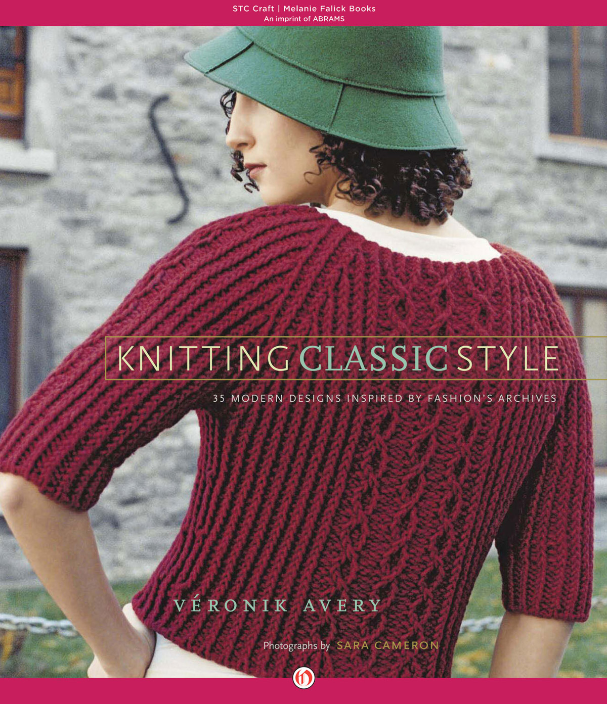 Knitting Classic Style Vronik Avery