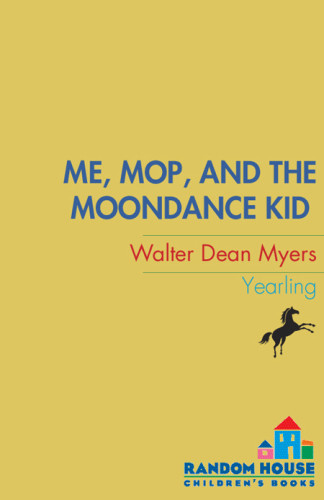 Me Mop And The Moondance Kid Myers Walter Dean