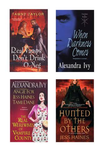 Vampire Bundle The Real Werewives Of Vampire County When Darkness Comes Real Vamps Dont Drink Oneg Hunted By The Others Ivy Alexandra