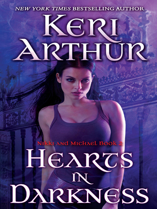 Hearts In Darkness Keri Arthur