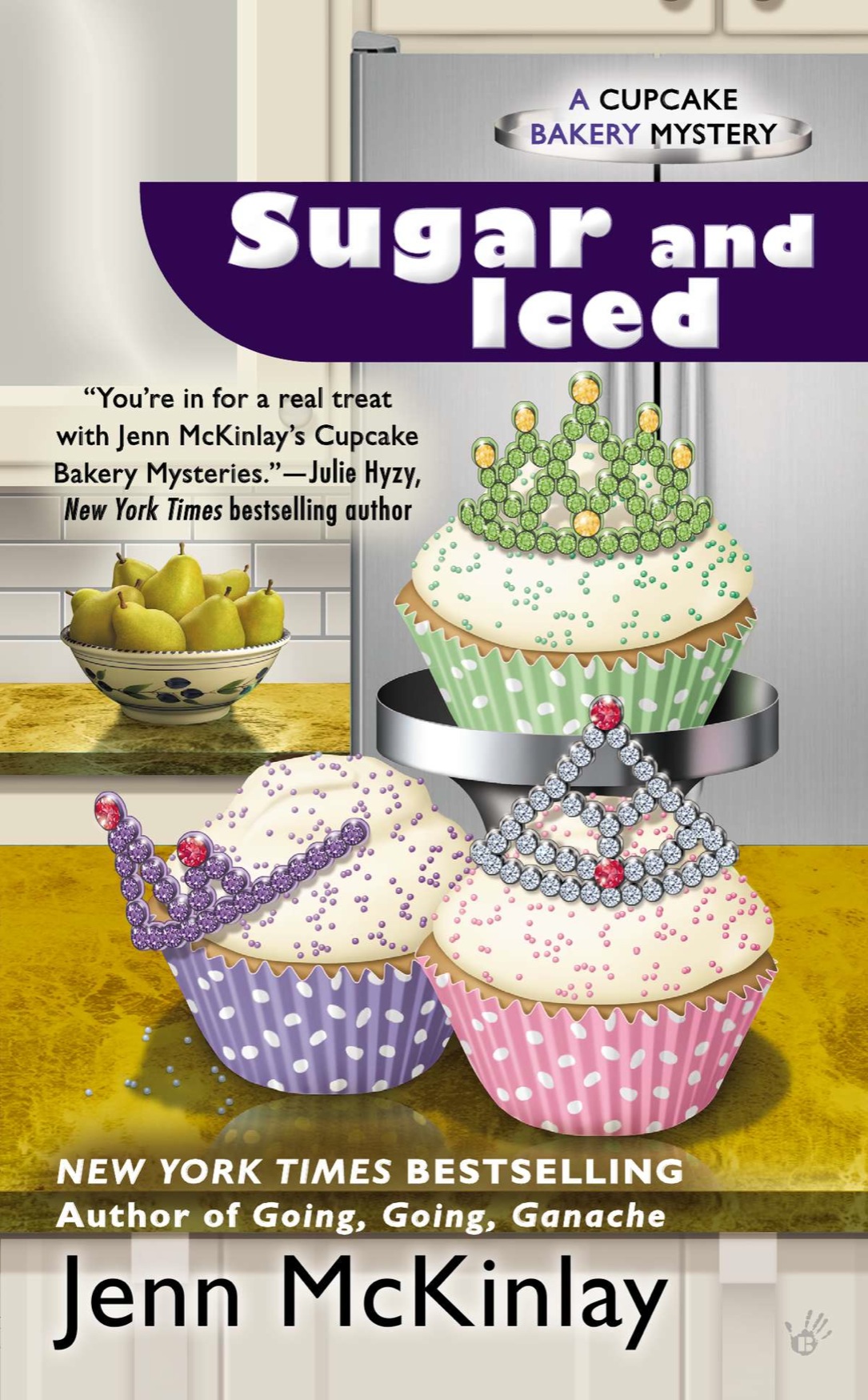 Sugar And Iced Cupcake Bakery Mystery 6 Jenn Mckinlay