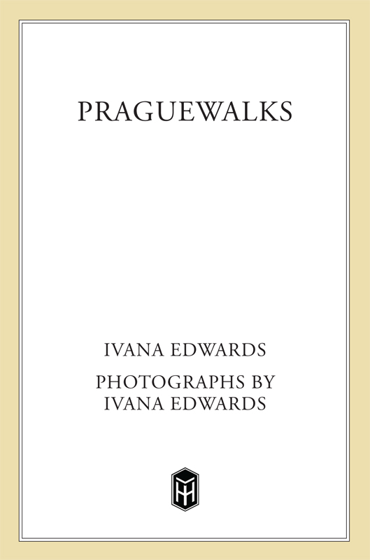 Praguewalks Ivana Edwards