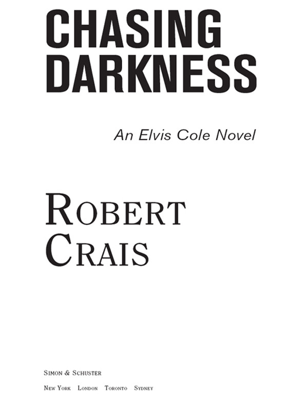 Chasing Darkness Robert Crais
