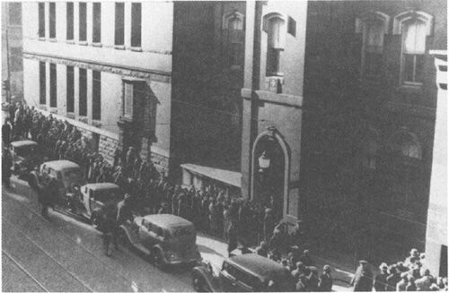 Toward A New Deal In Baltimore People And Government In The Great Depression Jo Ann E Argersinger