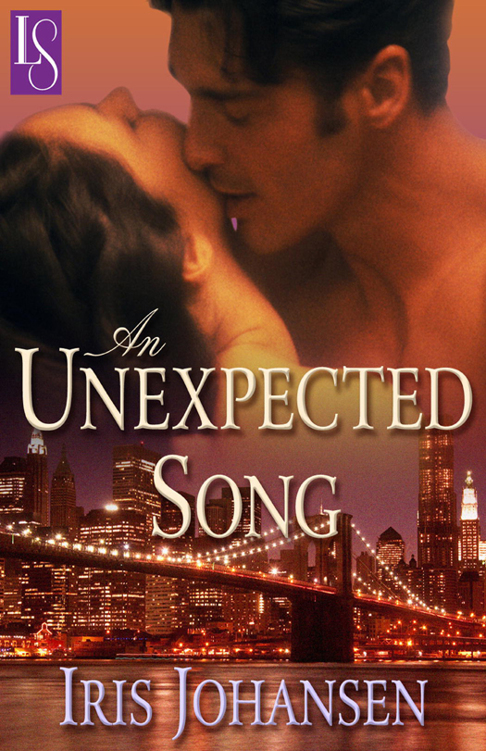 An Unexpected Song Iris Johansen