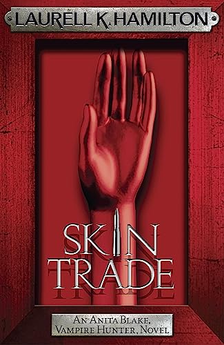 Skin Trade Anita Blake Vampire Hunter 17 Paperback Softback Laurell K Hamilton