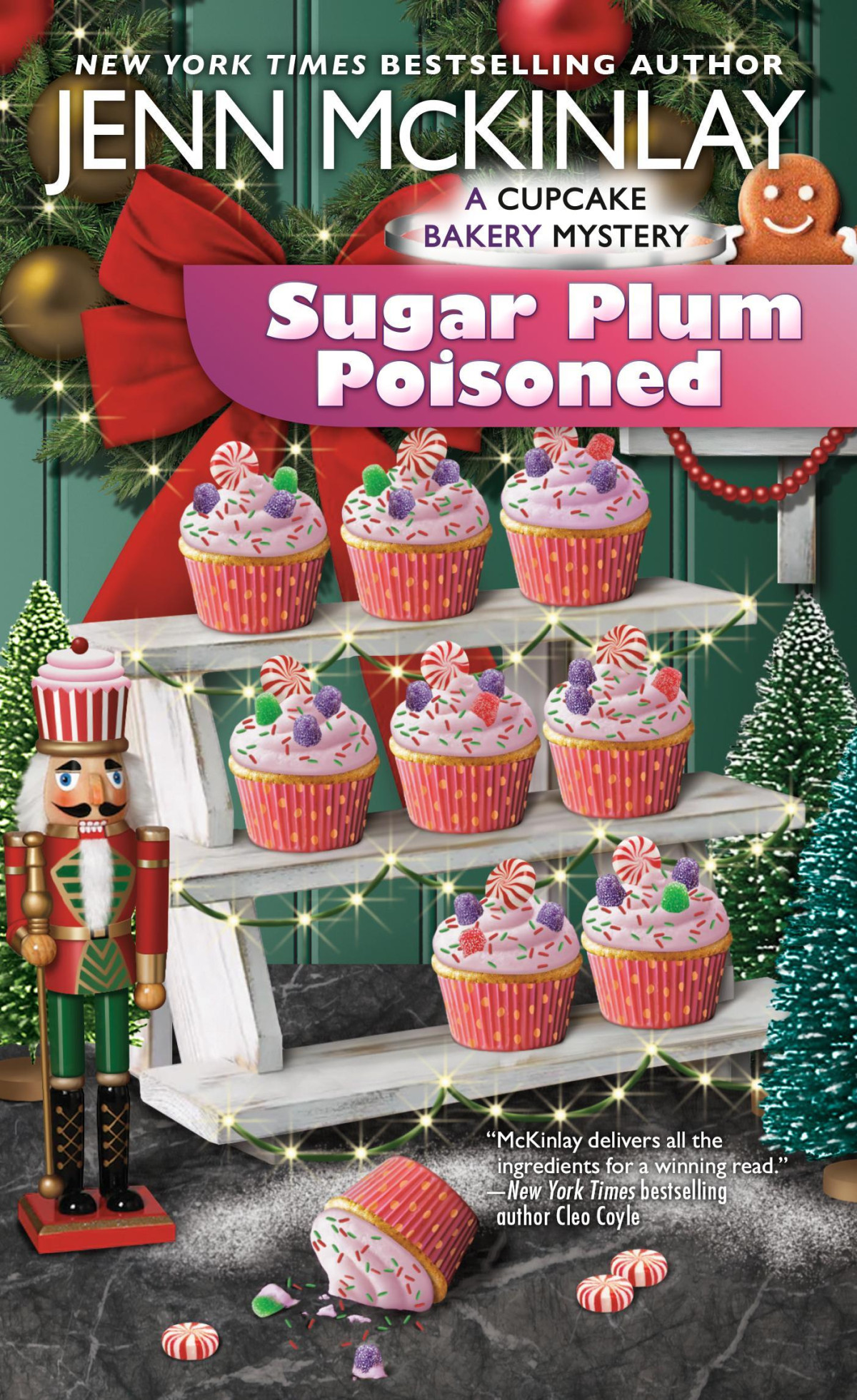 Sugar Plum Poisoned Cupcake Bakery Mystery 15 Kindle Jenn Mckinlay