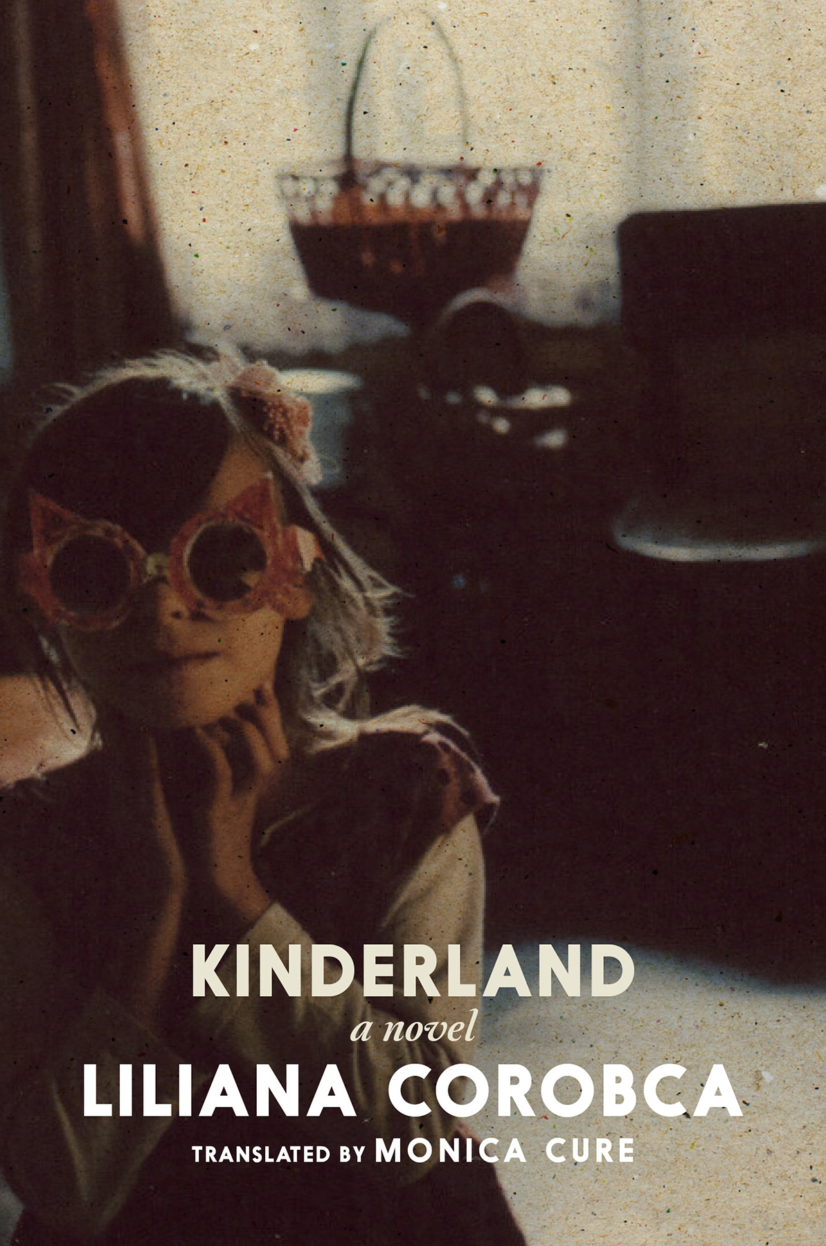 Kinderland Liliana Corobca Monica Cure Translation