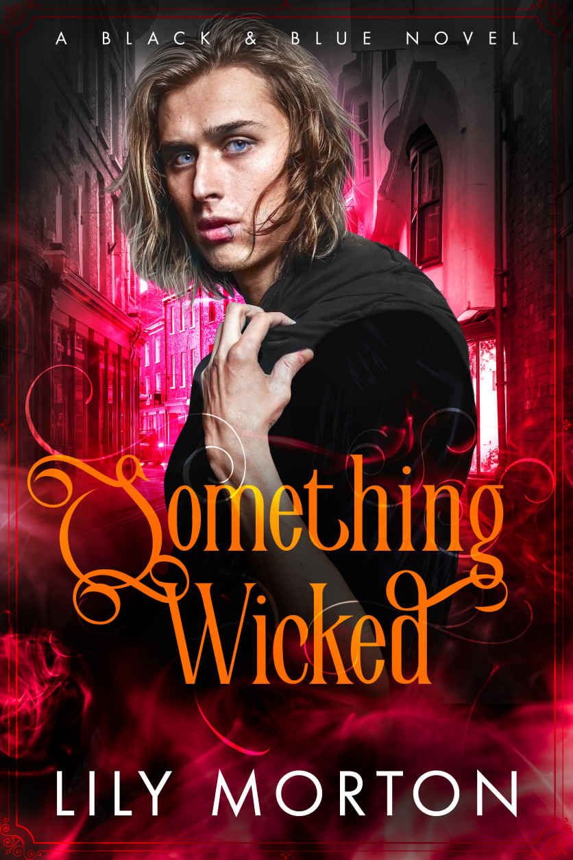 Something Wicked Black And Blue 3 Mm Lily Morton