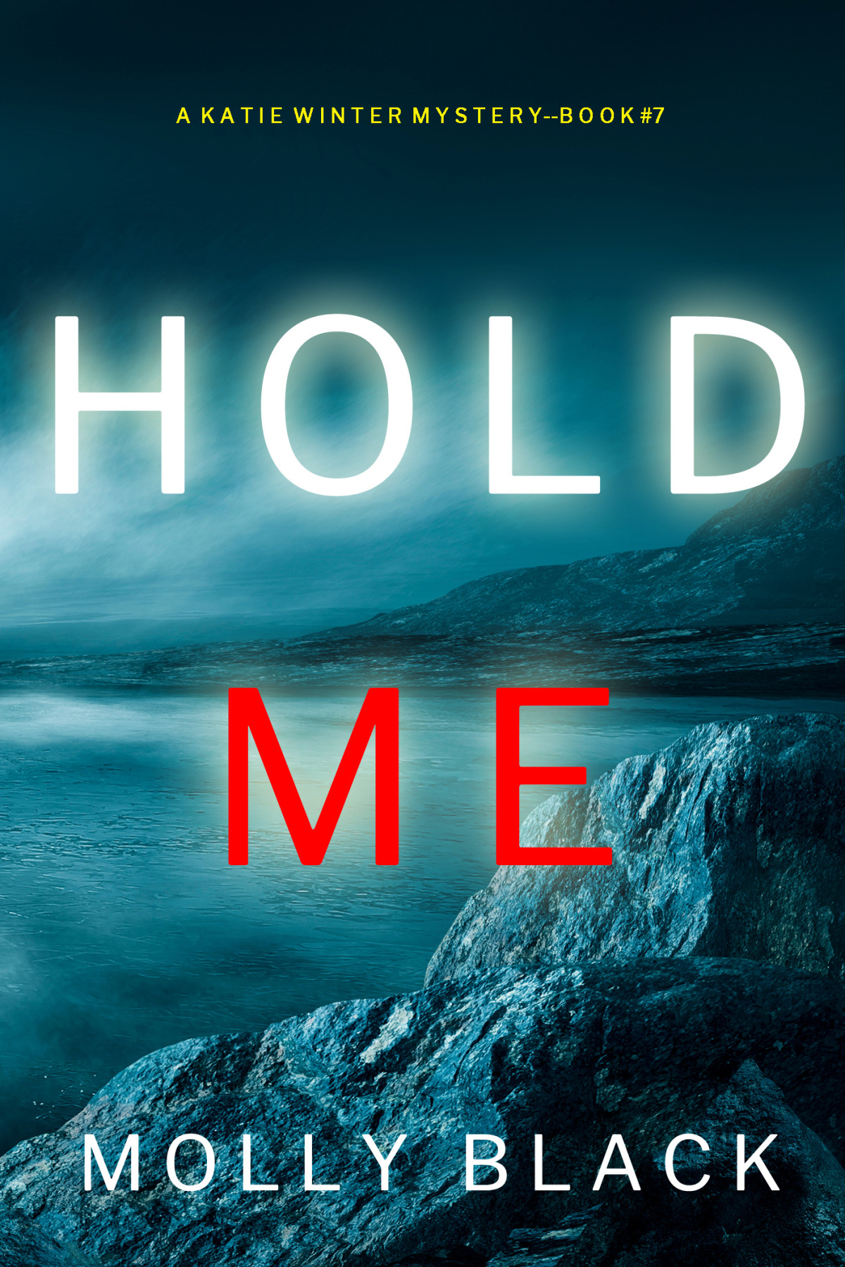 Hold Me Molly Black