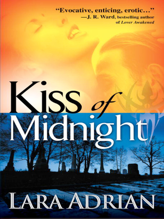 A Glimpse Of Darkness Short Story Lara Adrian Harry Connolly