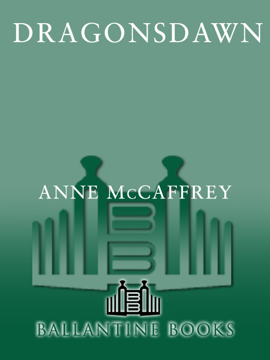 Dragonsdawn Mccaffrey Anne