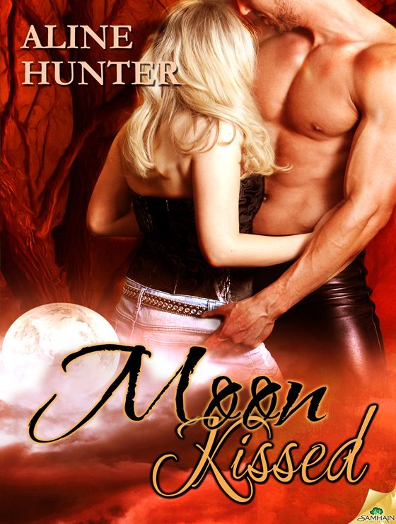 Moon Kissed Hunter Aline