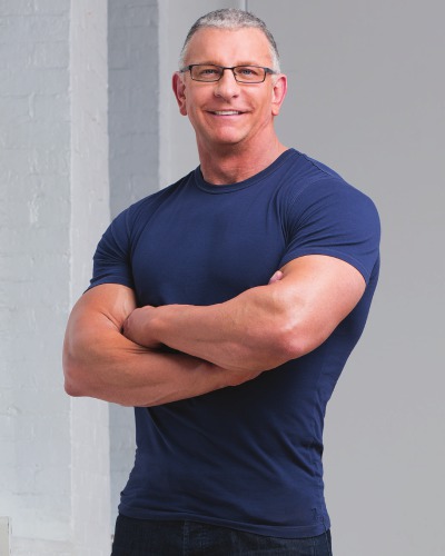 Fit Fuel A Chefs Guide To Eating Well Getting Fit And Living Your Best Life First Edition Robert Irvine