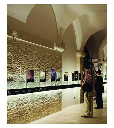 Exhibition Design An Introduction Philip Hughes