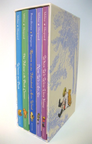 Winnie The Pooh Deluxe Gift Box A A Milne