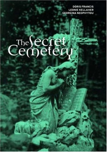 The Secret Cemetery English Ed Doris Francis Leonie Kellaher